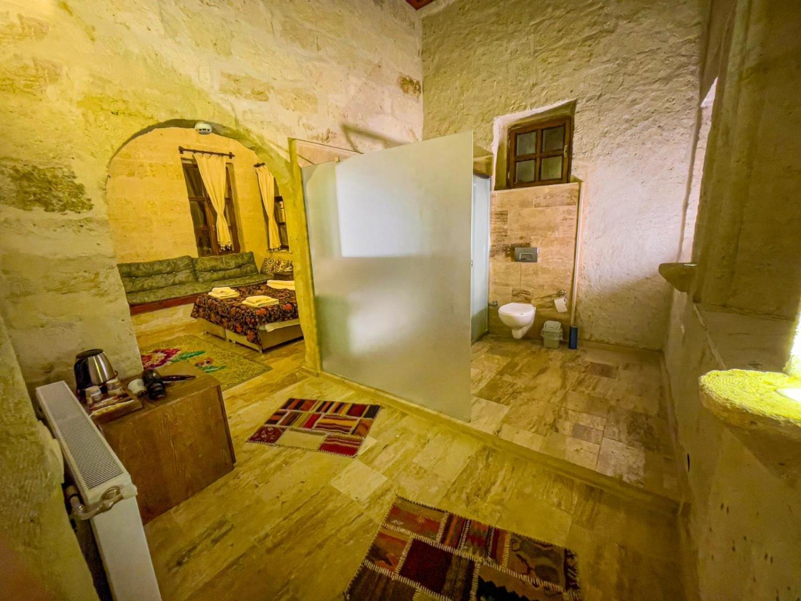 אורגופ Heritage Cave Suites מראה חיצוני תמונה